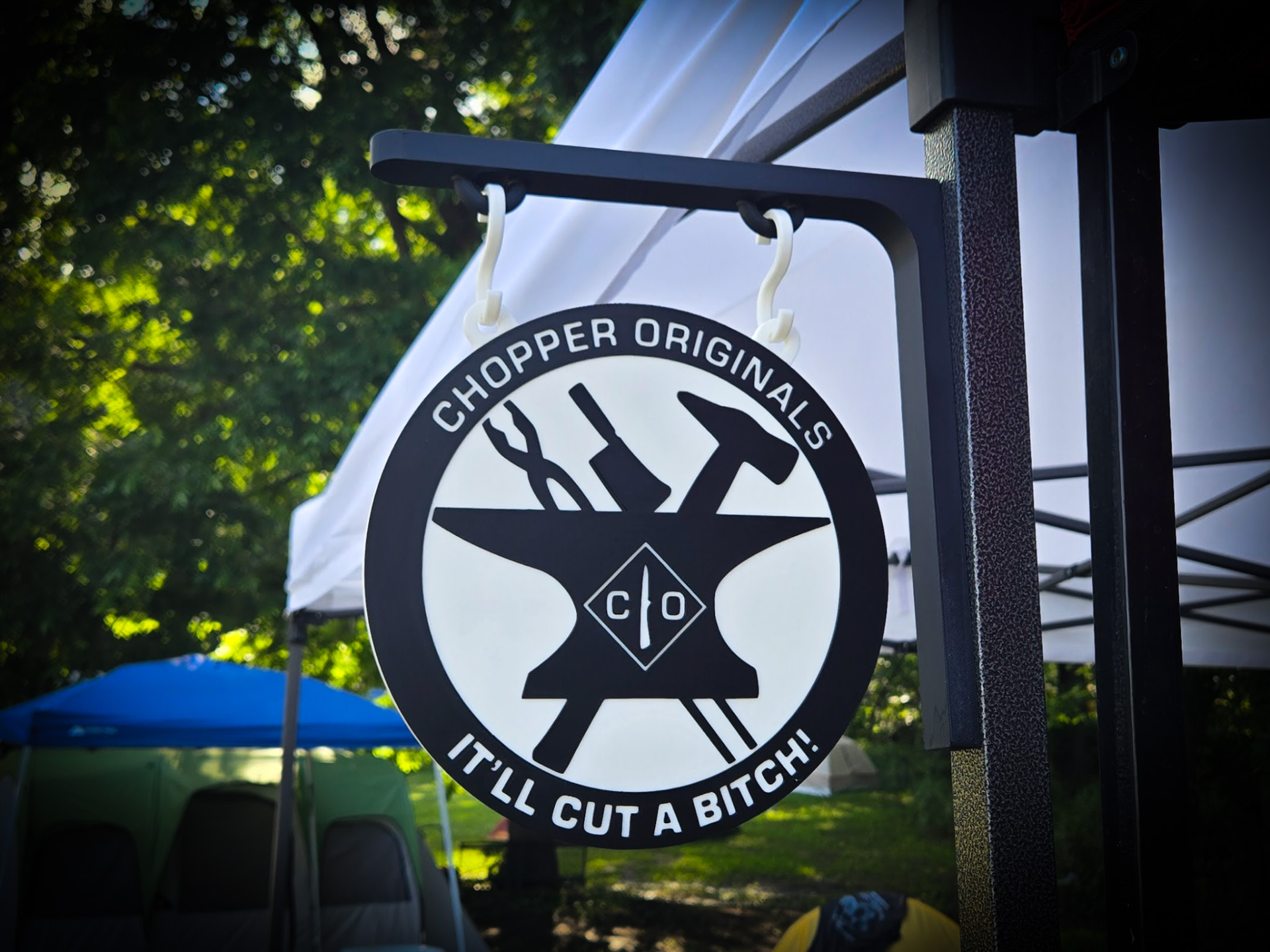 Magnetic Vendor Booth ~ Pop-Up Canopy Sign Hanger
