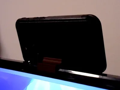 Continuity Camera Phone Mount for onn. 24" TV