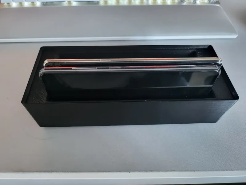 Gridfinity (Griddex) - Spare Phones Holder