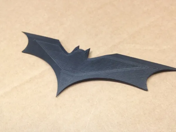 Batarang (réplique décorative)