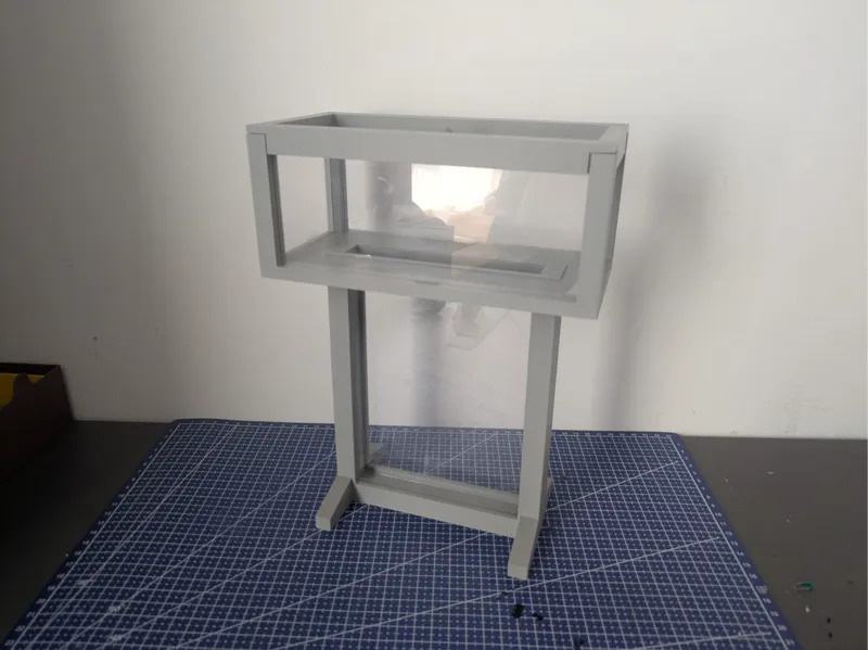 Ant Farm with Integrated Foraging Area