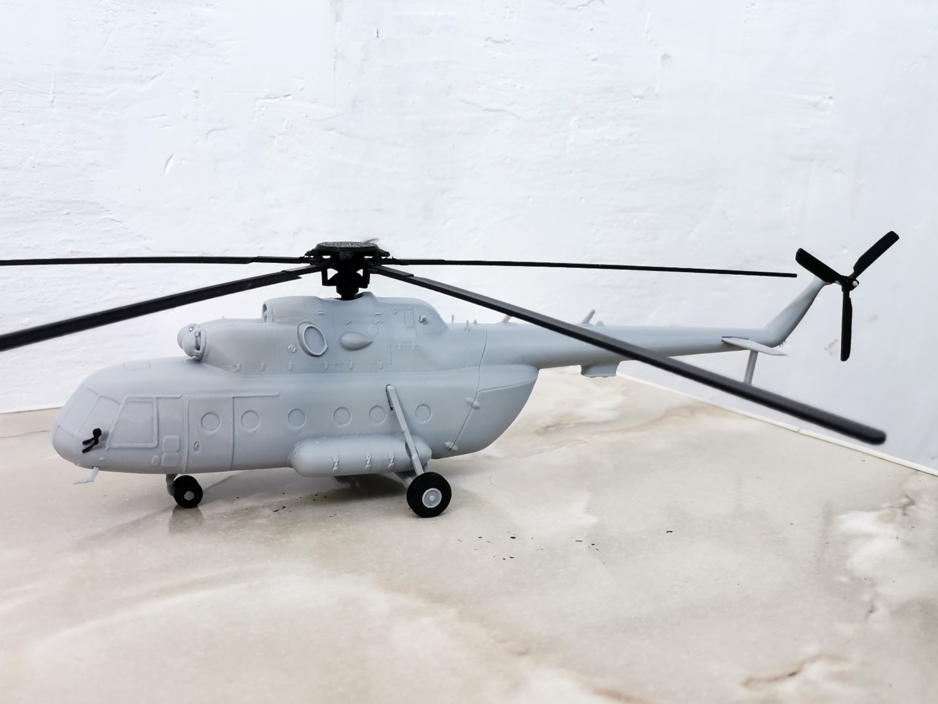 Miniatura 1 do modelo 3D Mi-8T