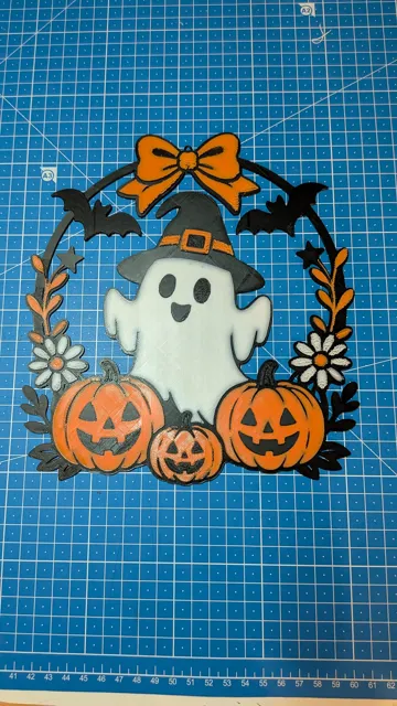 Adorno temático: Cute Spooky Halloween Ghost Wreath — vista de referencia 5