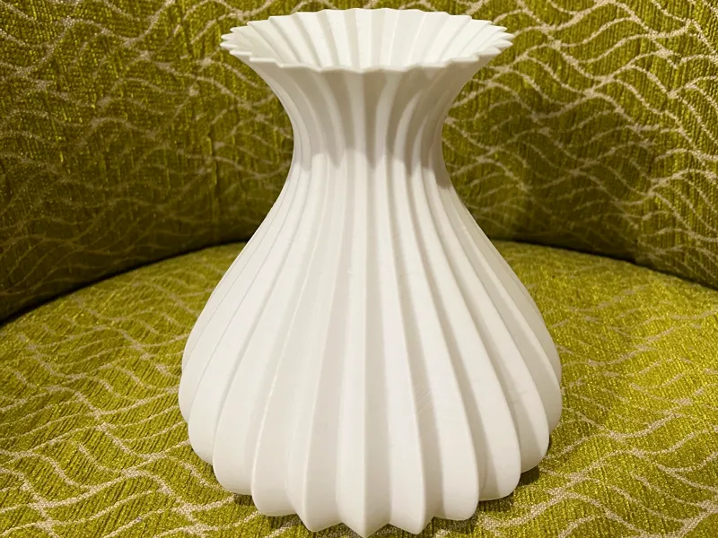 FLOWER VASE