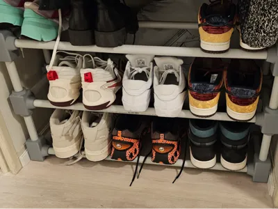 Modular Sneakers Rack