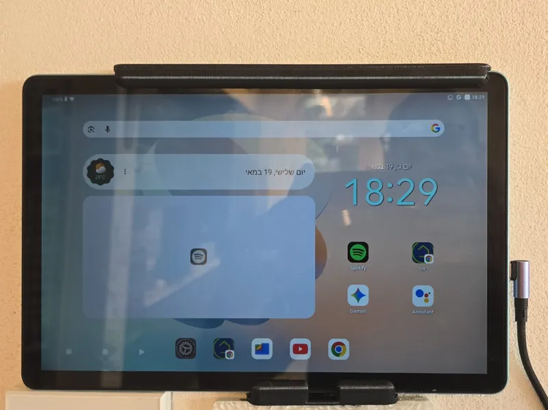 Tablet Holder 