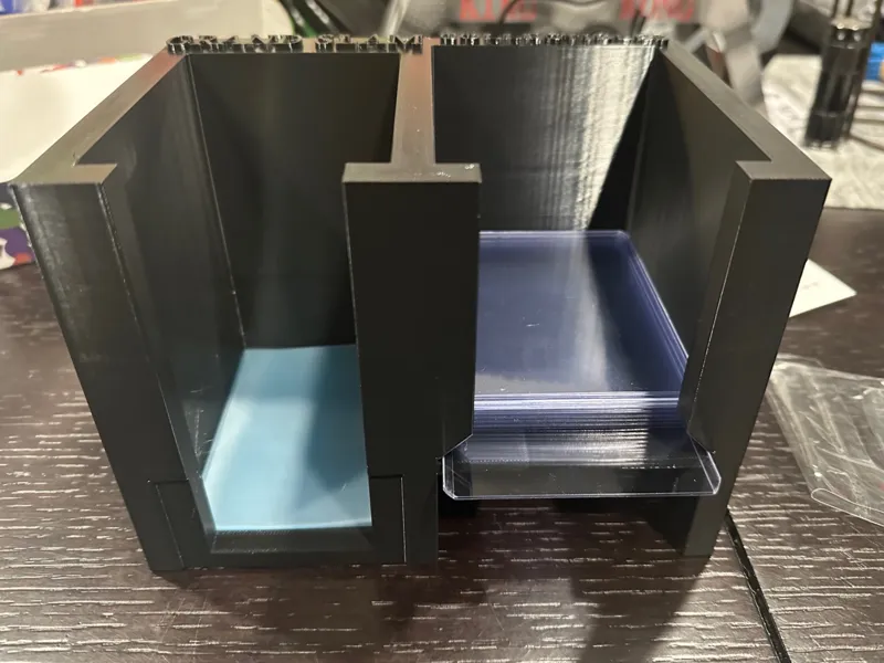 Trading card Toploader & penny sleeve dispenser