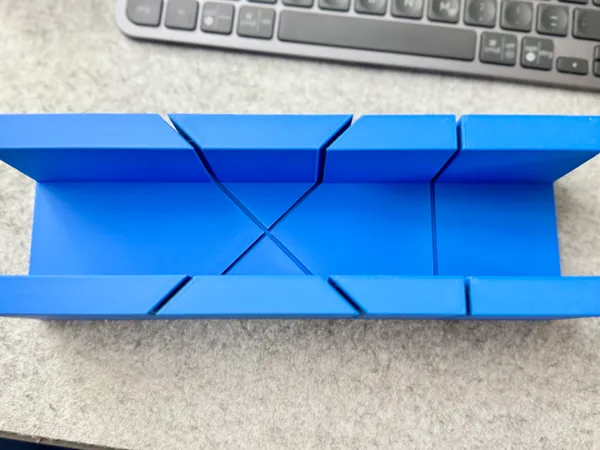 https://makerworld.bblmw.com/makerworld/model/USbf111d3da1e3b2/design/2024-12-29_f4ac2814957af.jpeg