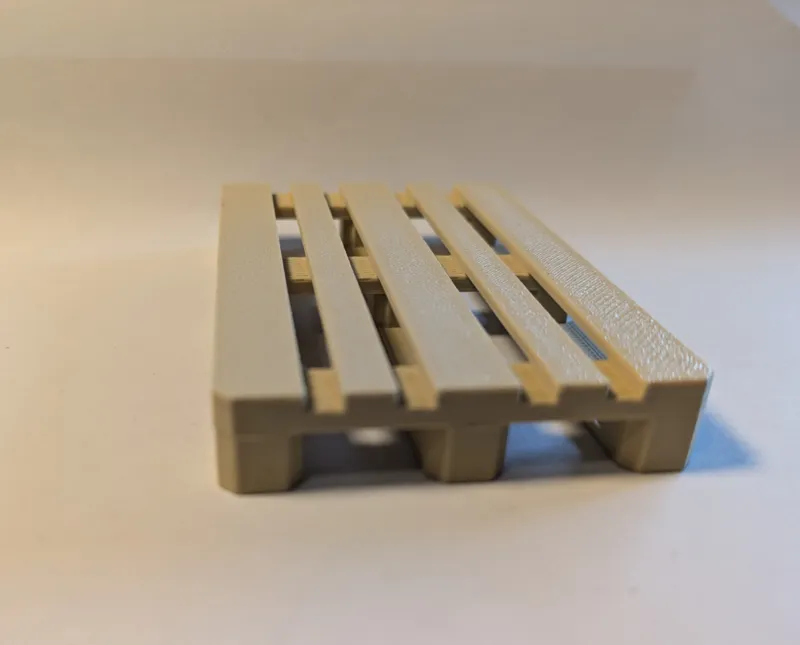 Toy pallet 1:16 scale for bruder vehicle