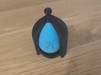 Makeup egg sponge case (BeautyBlender)