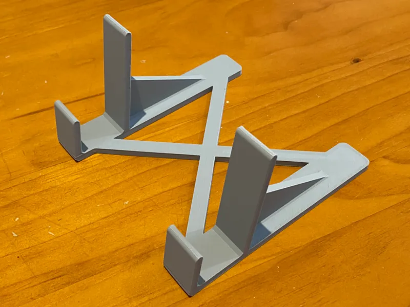 Laptop stand