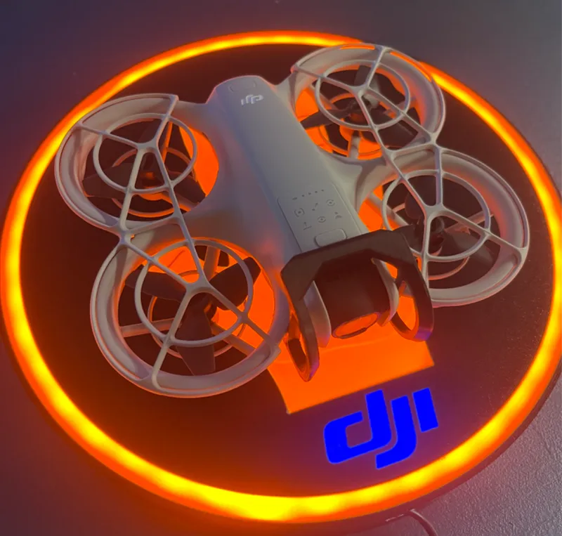 DJI Neo Hand landing pad (illuminated)