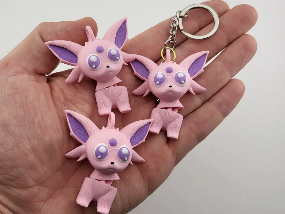 Llavero: Espeon Pokemon Keychain Flexible 3D Flexi Toy. Referencia del modelo original.