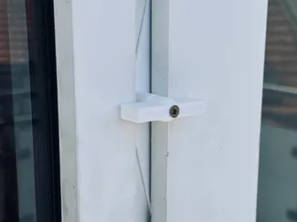 Balkontürschließer
