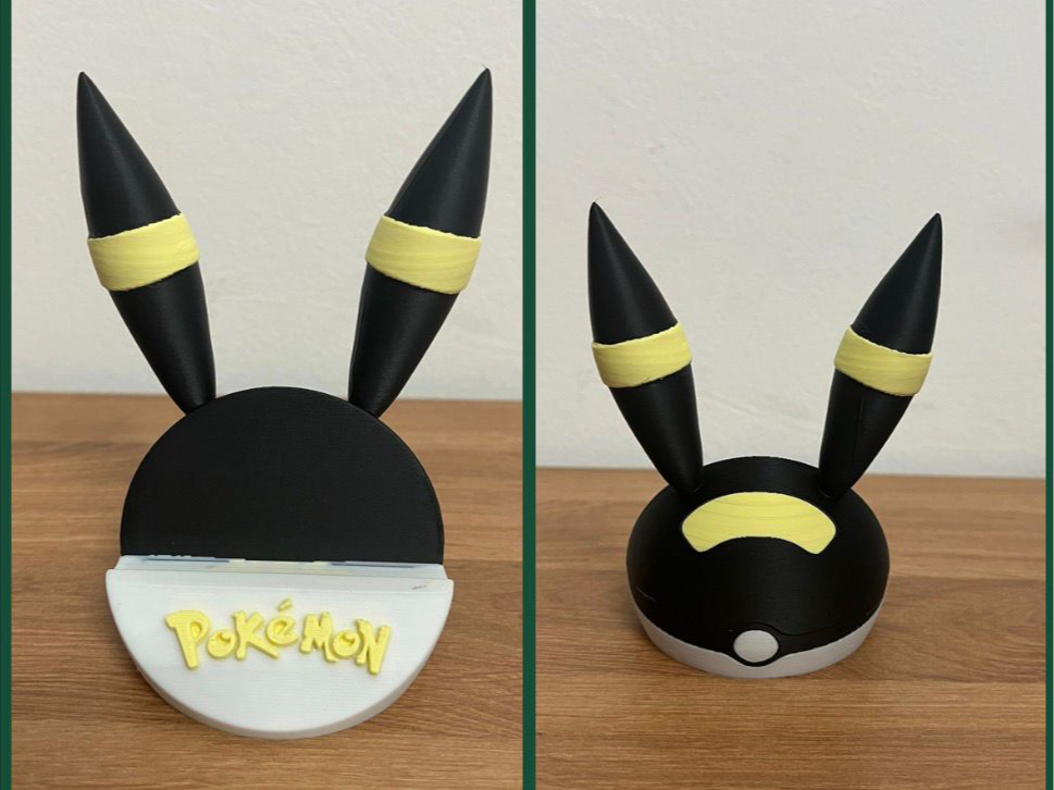 Umbreon Poké Ball Graded Card Stand