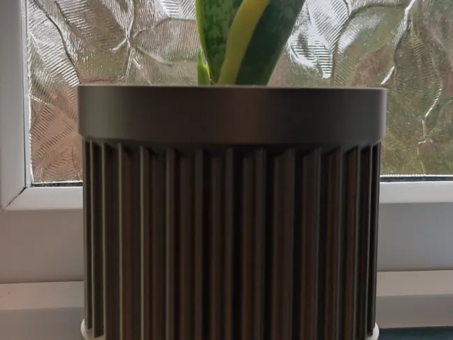 Flower vase