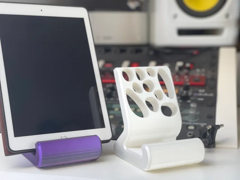 Tablet / iPad Stand - Organic Design