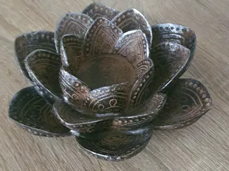 Lotus tea light