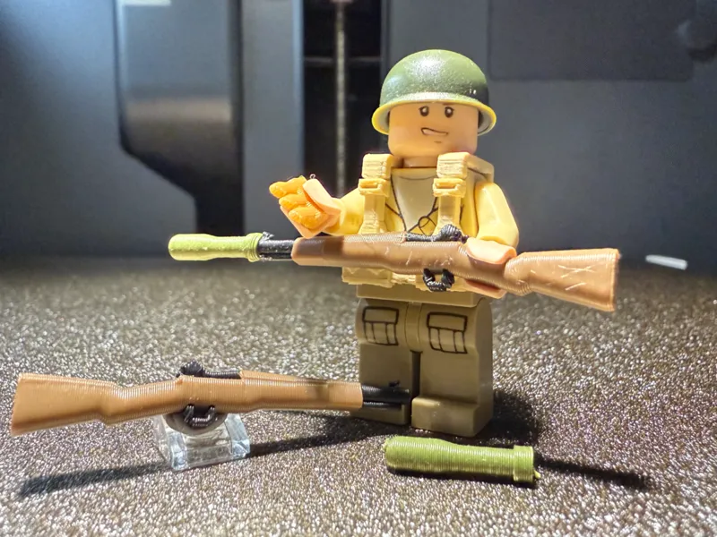 minifigure m1 garand and rifle grenade