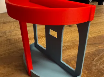 Bird feeder and bath for the balcony – adjustable