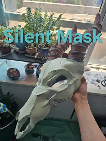 Pieza para disfraz o exhibición: Silent Mask — vista de referencia 2