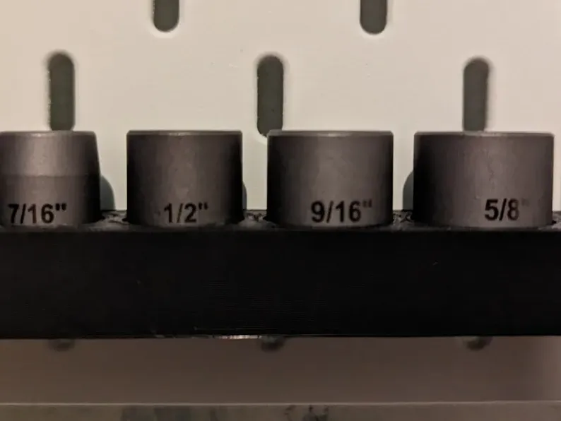 Skadis socket holder