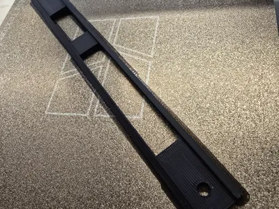 Door strike plate