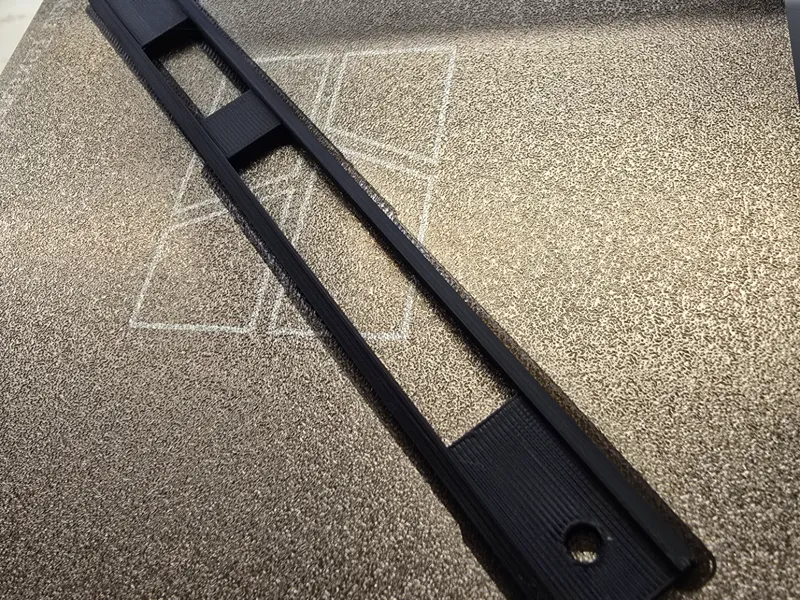 Door strike plate