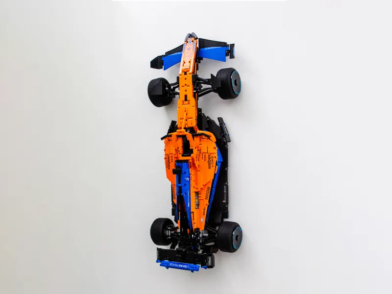 WALL MOUNT - MCLAREN F1 MCL35M - 42141