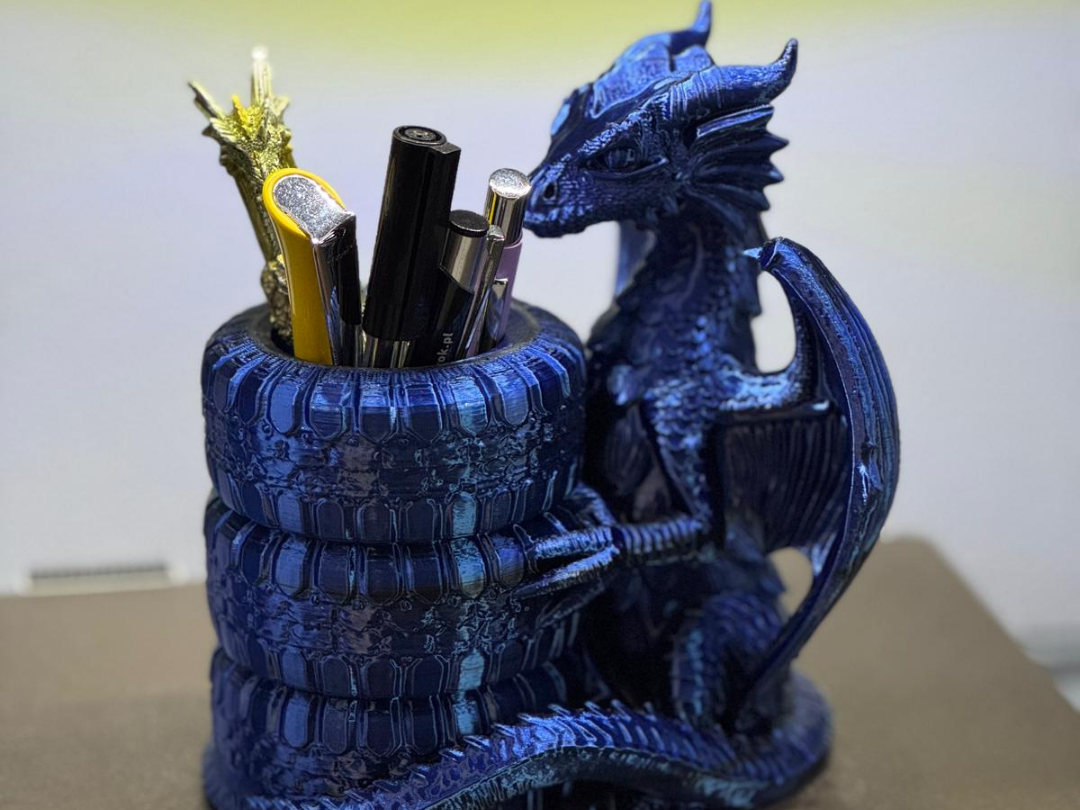 Dragon & Offroad Tires Pen Holder - Desk Organizer
