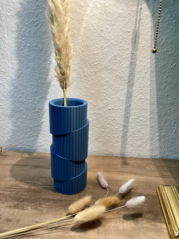 https://makerworld.bblmw.com/makerworld/model/USbf548c7037400f/design/2024-11-08_292f9b1d6b62c.jpg