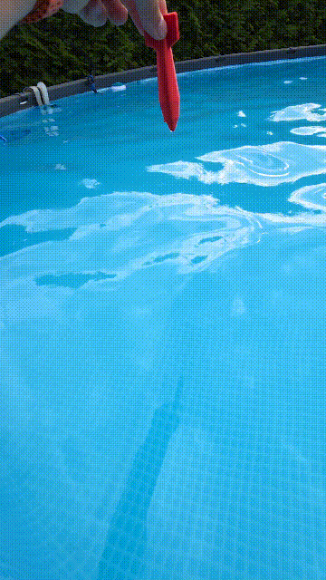 pool torpedo/ water toy - 1