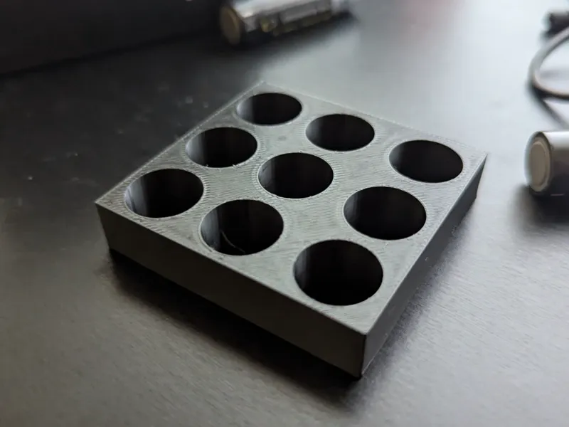 9 AA Battery Holder