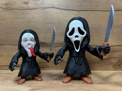 Kit Duplo Ghostface (Pânico & Todo Mundo em Pânico) - Bonecos Colecionáveis 3D