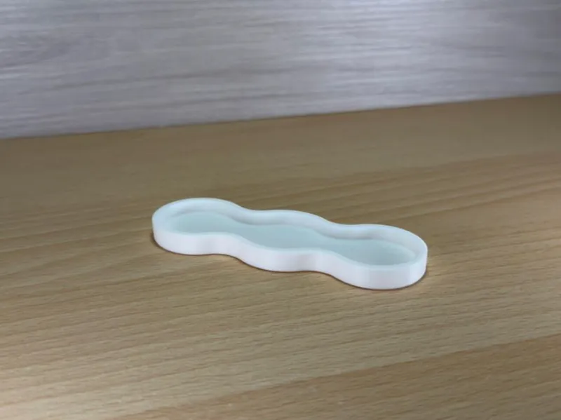 Wavy trio tray