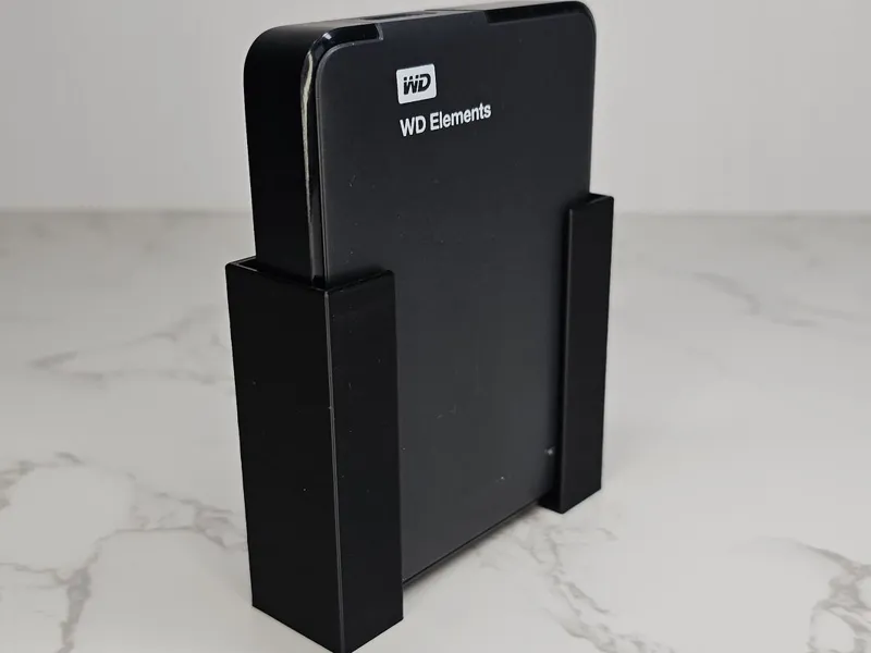 WD Elements 2TB holder