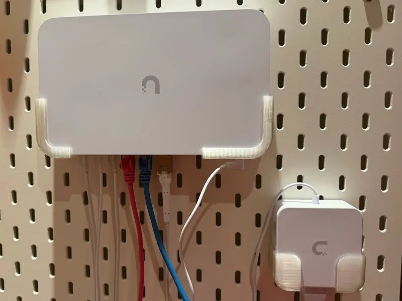Unifi Cloud Gateway Fiber Skadis Mount / Holder