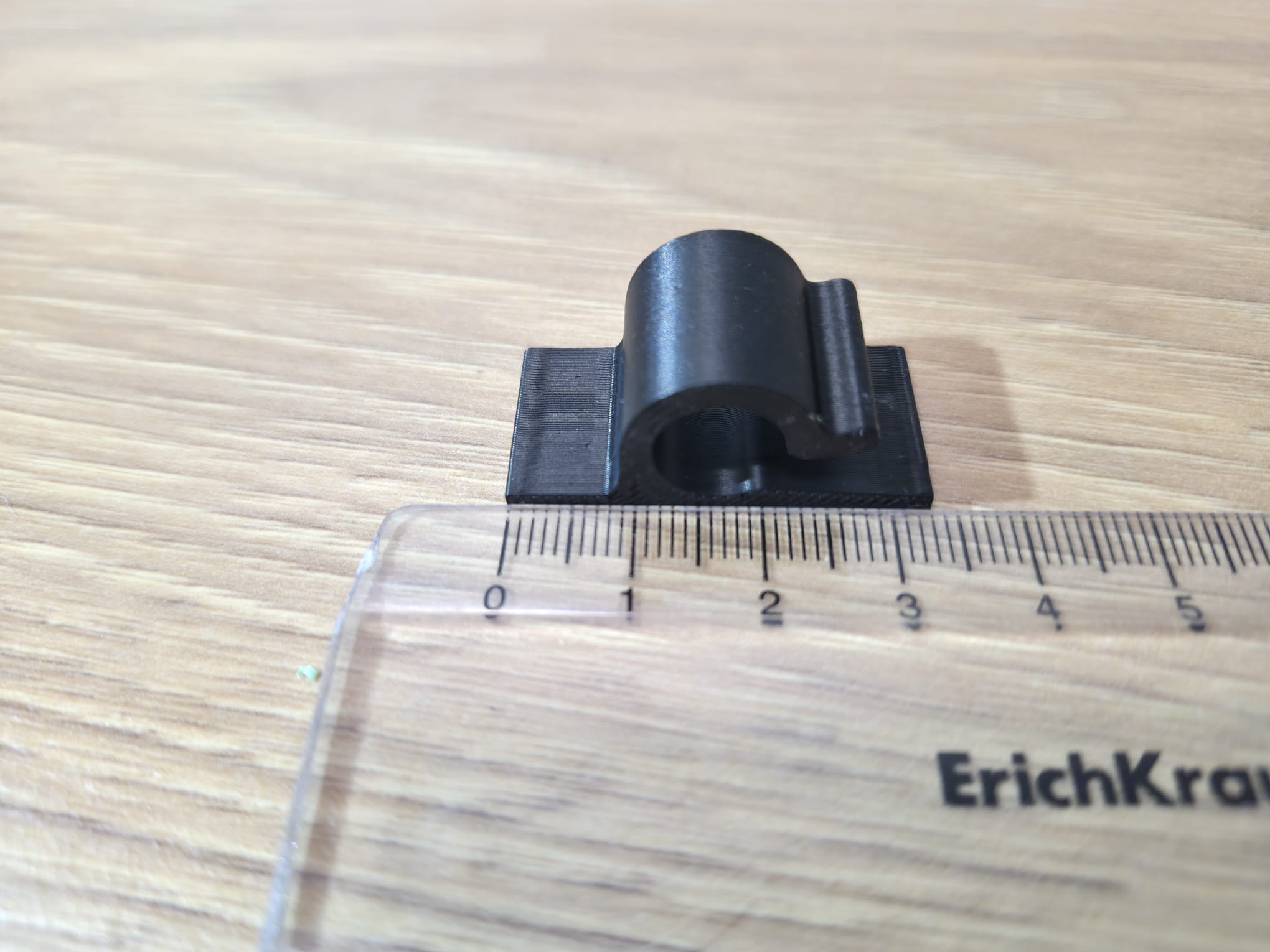 Miniatura 5 do modelo 3D Strong cable clips