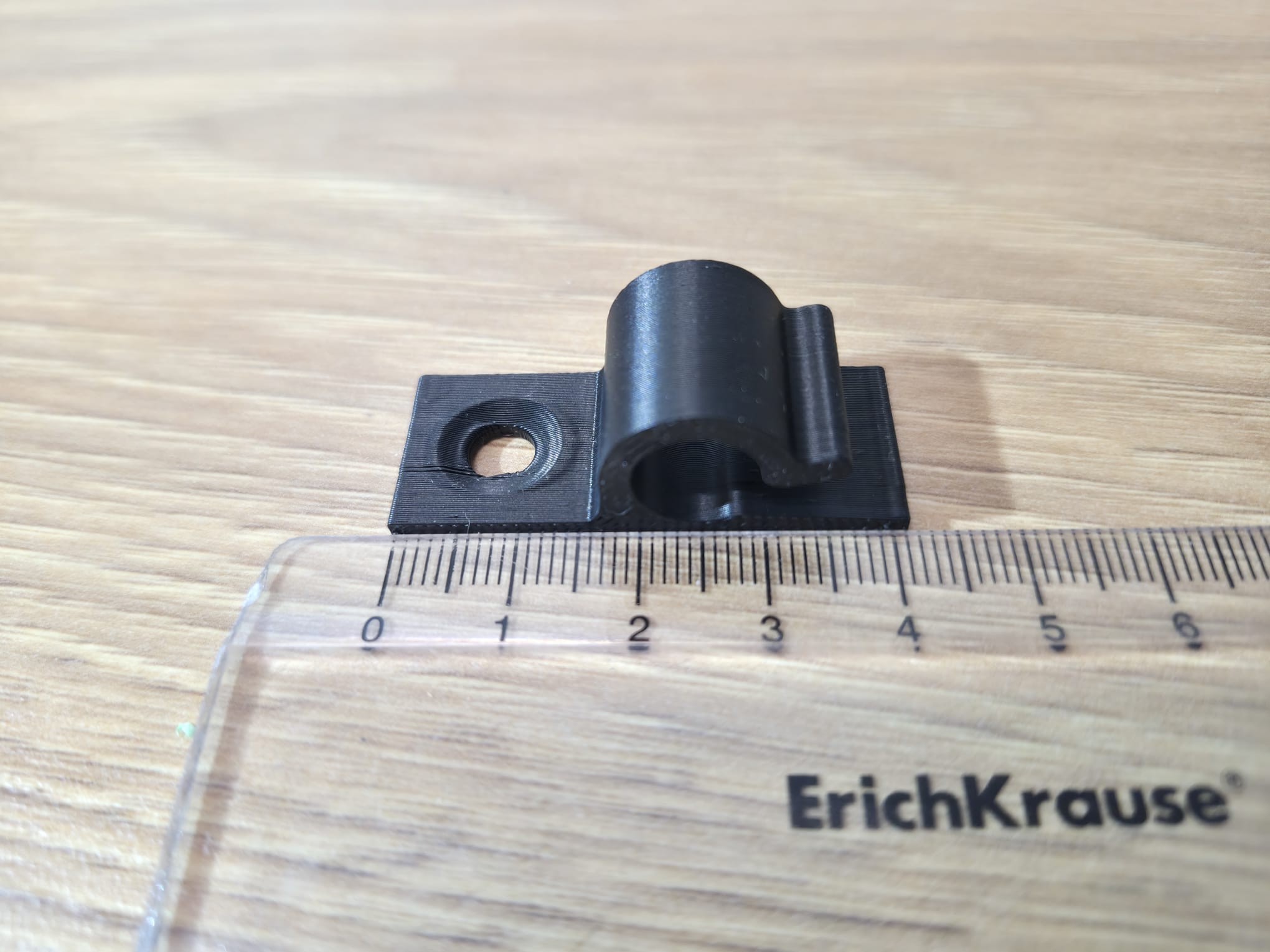 Miniatura 6 do modelo 3D Strong cable clips