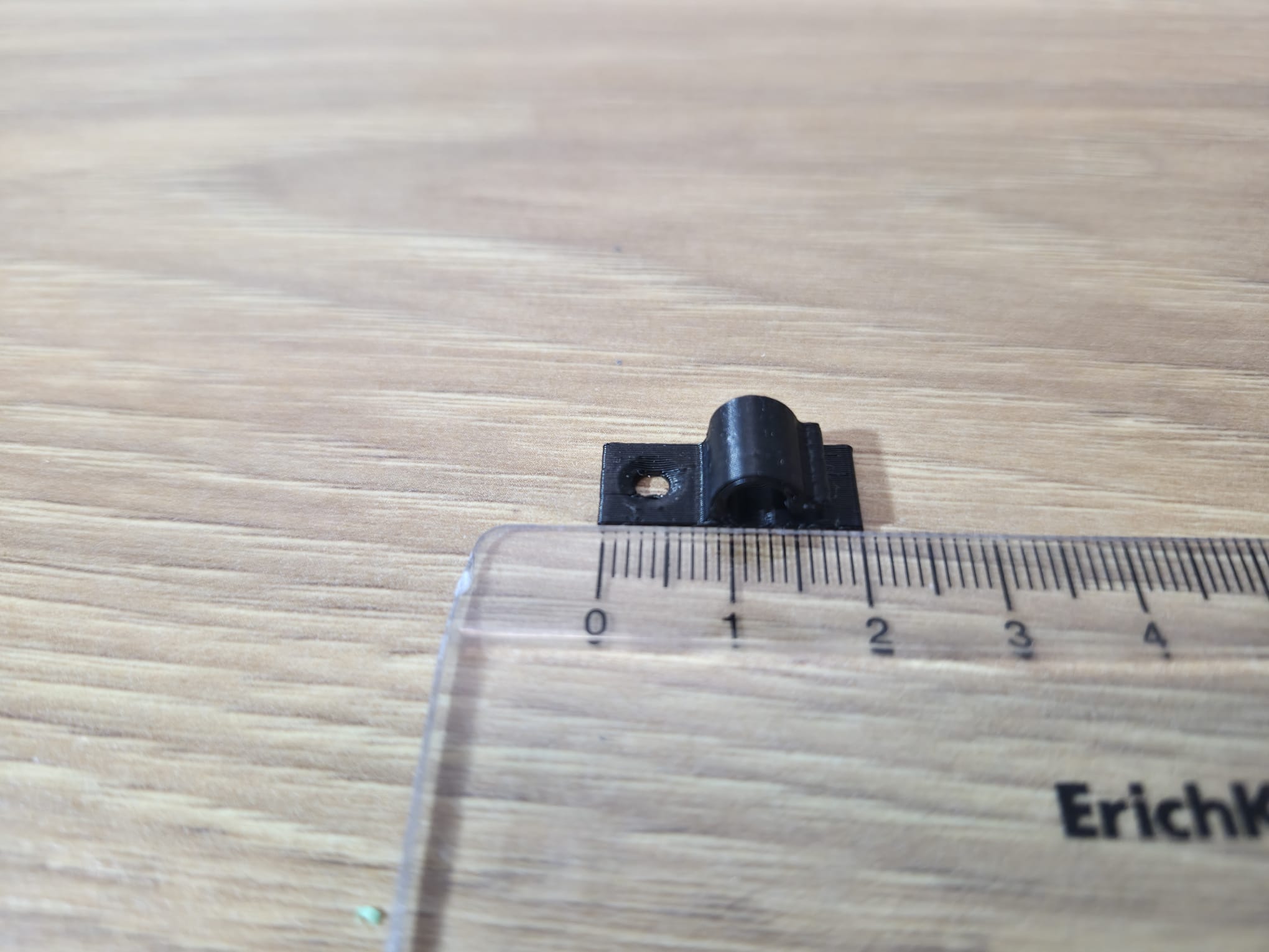 Miniatura 12 do modelo 3D Strong cable clips