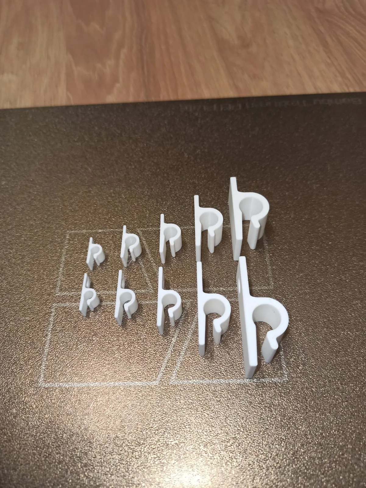 Strong cable clips view 2