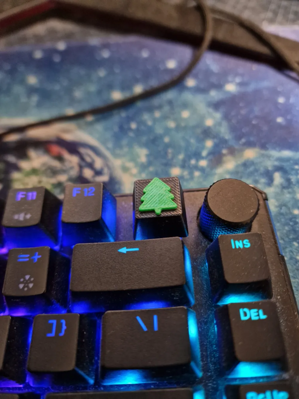 Tree Design Keycaps Christmas Tree Keycap by Q1000Q MakerWorld: Download Free 3D Models