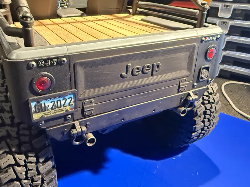 AXIAL JEEP RENEGADE CJ-7 - Auspuffanlage