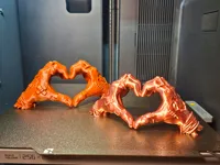 Zombie hands forming a heart 0.16mm layer, 8% infill