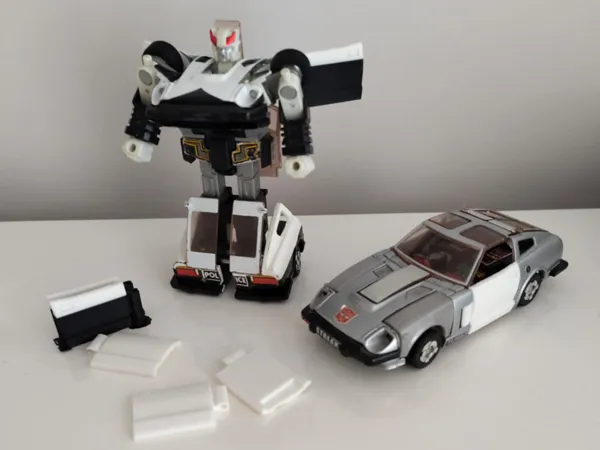 https://makerworld.bblmw.com/makerworld/model/USbf8d72f5d24e7b/design/2025-08-18_b66f7eaf8fb9e8.jpeg