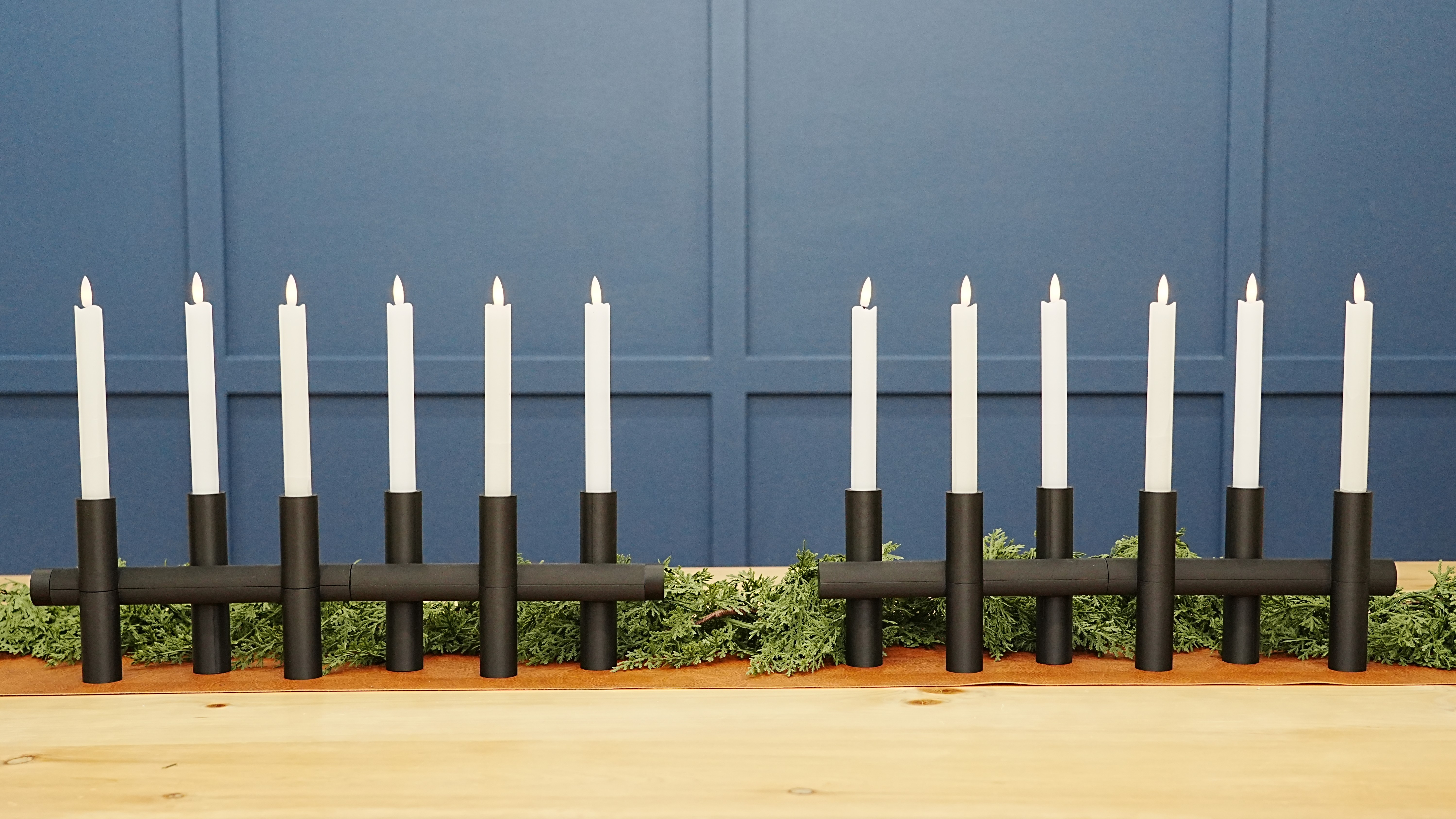 Miniatura 1 do modelo 3D Expandable Modular Candlestick Holder
