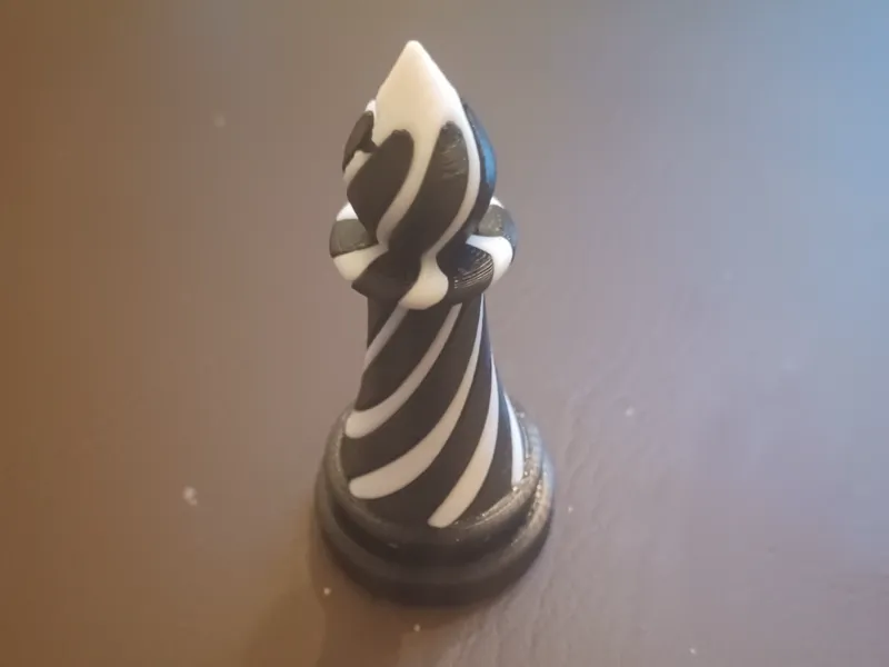 Spiral Passthrough Chess Bishop