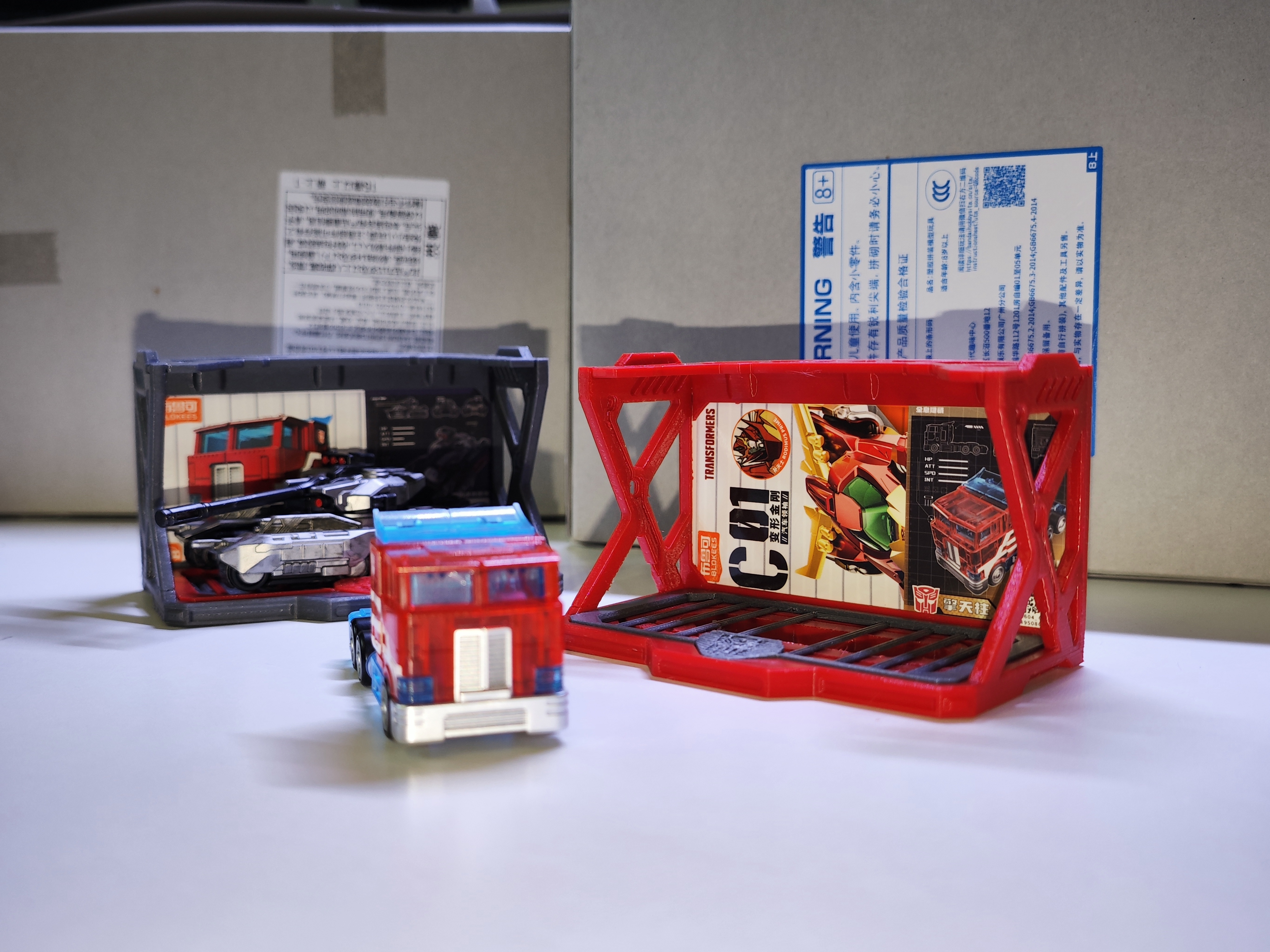 Miniatura 2 do modelo 3D 布鲁可变形金刚积木车可堆叠格纳库
