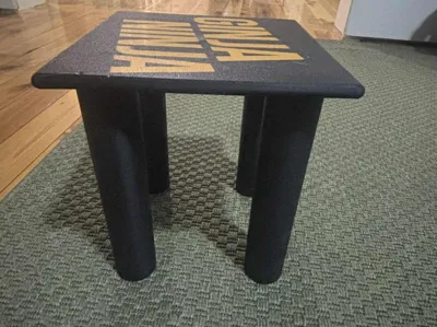 Drinks Table no supports.
