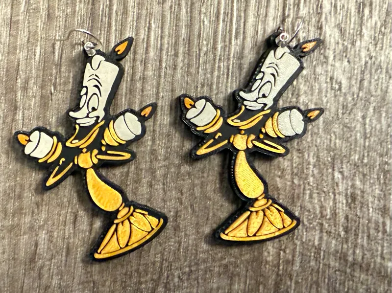 Earrings inspired by Lumiere
